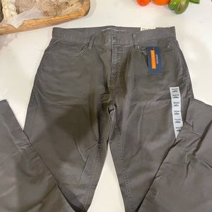 Men’s old navy dress pants!